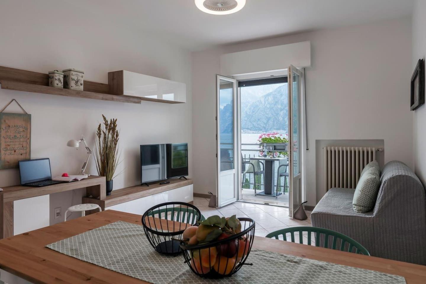 Finestra Sul Lago Malcesine Apt Riva Extérieur photo